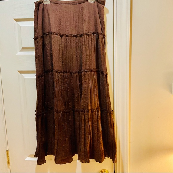 BCBGMaxAzria Brown Tiered Maxi Skirt Resort Wear - Picture 3 of 4
